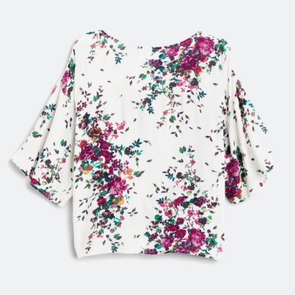 Luq Rhee Tie Front Top - Picture 5 of 5